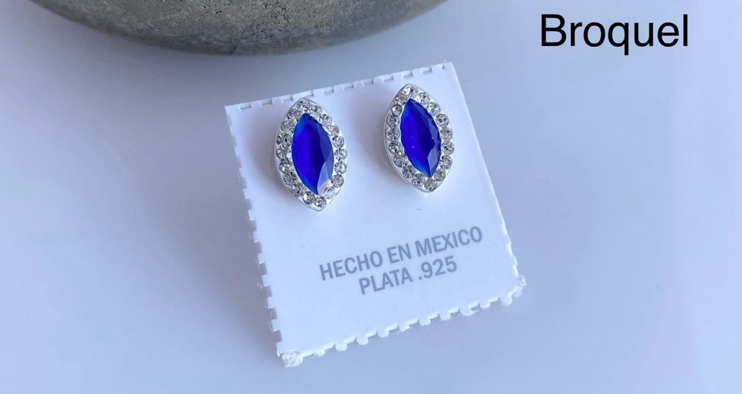 Aretes de plata con piedra de cristal color azul